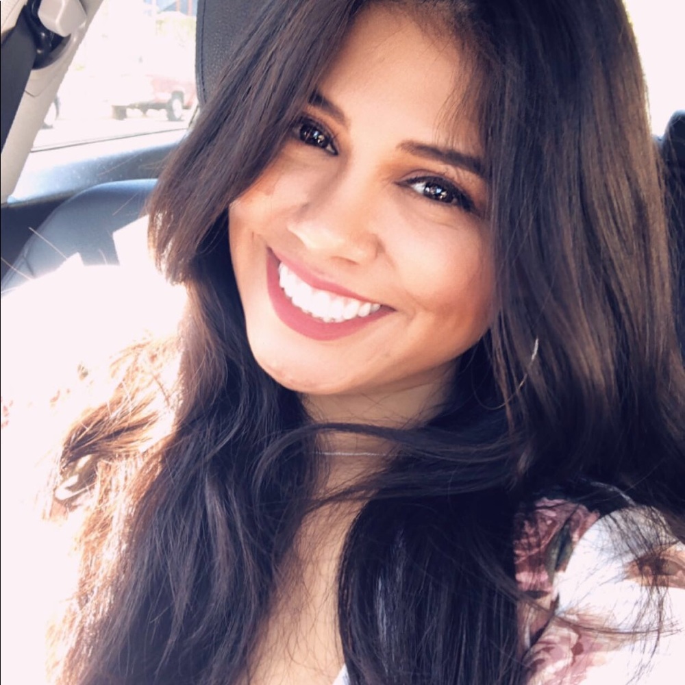 Meet your Posher, Jasmine